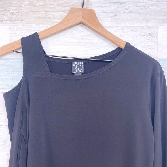 Clara Sun Woo Asymmetric Cold Shoulder Longline Blouse Black Womens Small - Picture 2 of 7